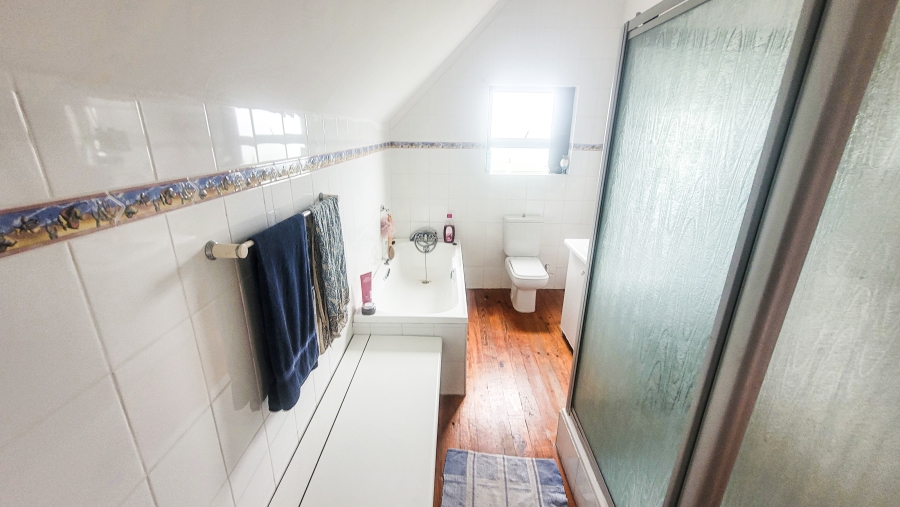 6 Bedroom Property for Sale in St Francis Bay Village Eastern Cape
